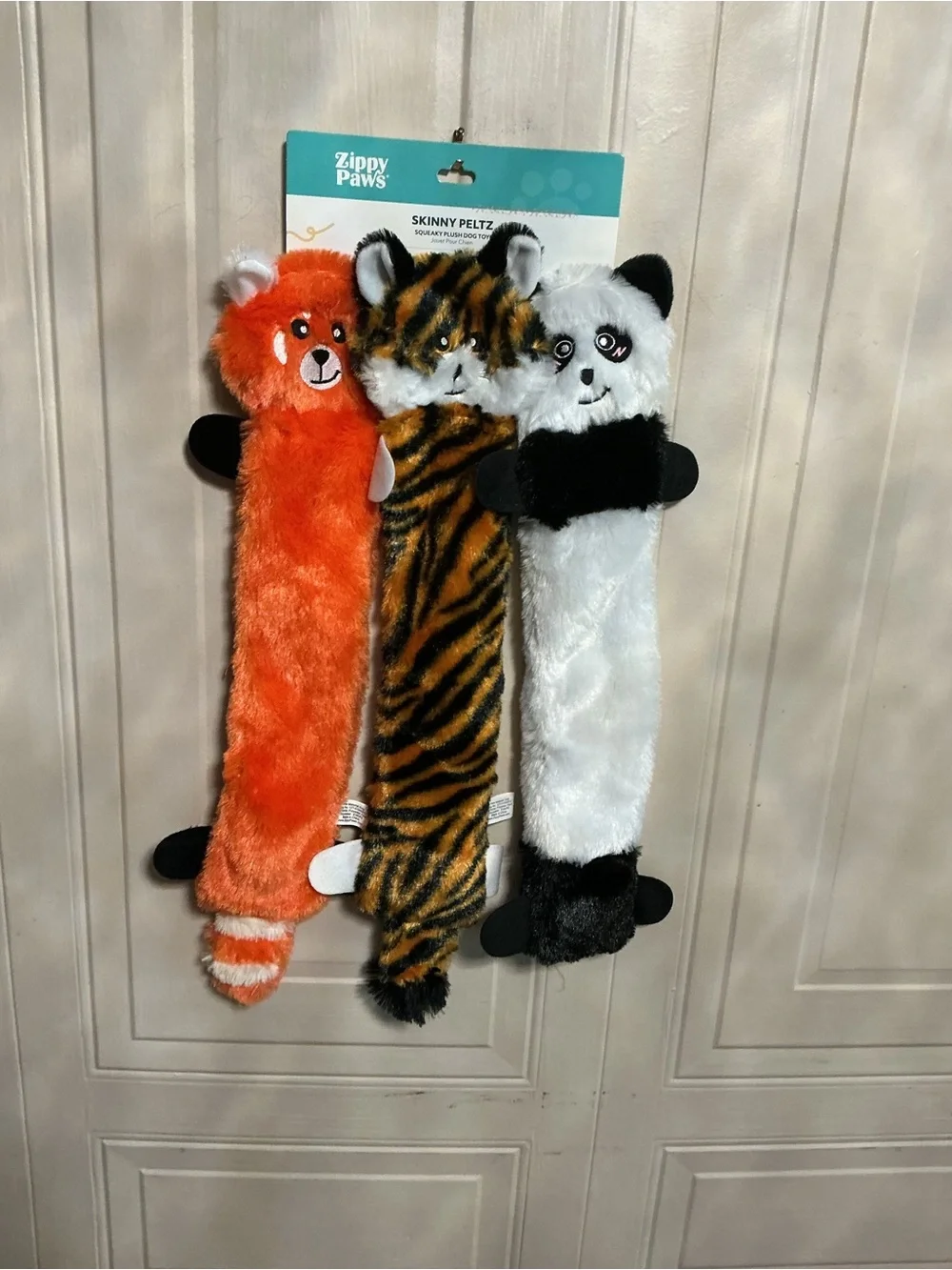 Zippy Paws Skinny Peltz Dog Toy Fox Lion Panda , 1 Each/LG, 3 Pack 18” Long